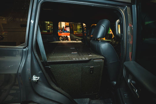 TOYOTA - LAND CRUISER - 2024-PRESENT - LC250 - EXPLORE SERIES - STEALTH SLEEP & CHEF PACKAGE - Premium Packages by Xtreme Canopies
