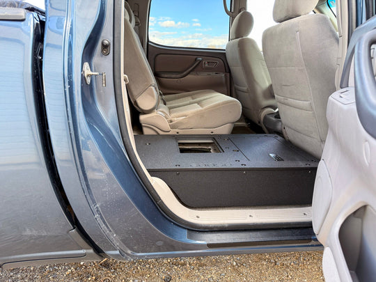 Toyota Tundra - 2000-2006 1st Gen - Double Cab - Second Row Seat Delete Plate System - Premium Seat Delete Plate System by Xtreme Canopies
